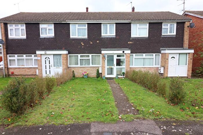 3 Bedroom Terraced House For Sale In Julius Gardens, Luton, Bedfordshire, LU3
