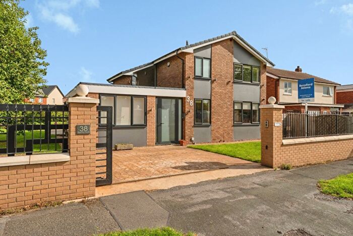 4 Bedroom Detached House For Sale In Rowcliffe Avenue, Chester, Cheshire, CH4