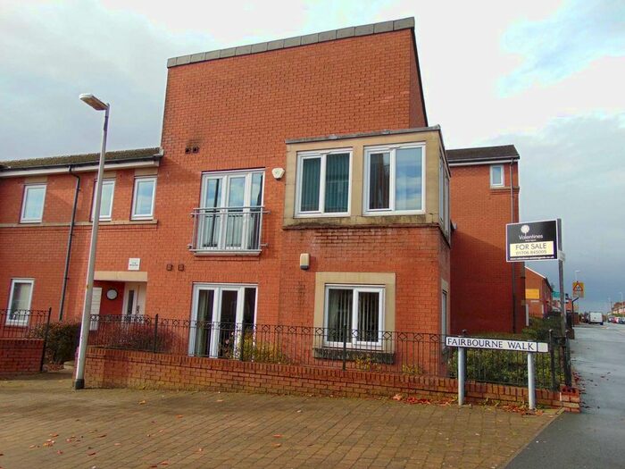 2 Bedroom Flat To Rent In Walter Scott Street, Oldham, OL1