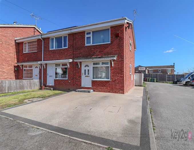 2 Bedroom End Of Terrace House For Sale In Springfield Close, Eckington, Sheffield, S21