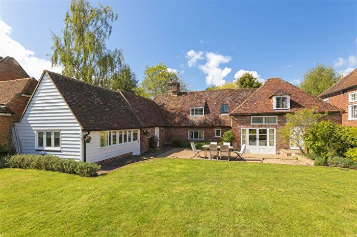 4 Bedroom Detached House For Sale In Little Cottage, The Street, Ickham, CT3