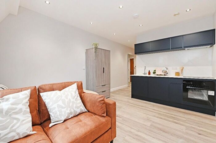 Studio To Rent In West Street, Sheffield, S1