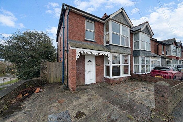 3 Bedroom End Terrace House For Sale In Hurdon Road, Launceston, Cornwall, PL15