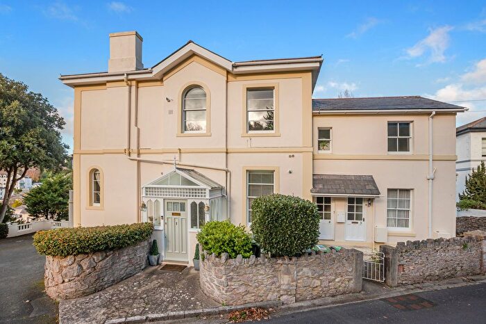 2 Bedroom Flat For Sale In Wellswood, Torquay, TQ1