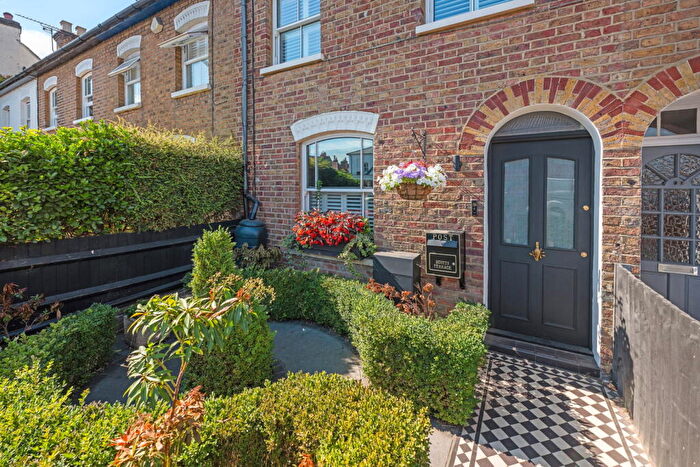 2 Bedroom Terraced House For Sale In Portsmouth Road, Cobham, KT11
