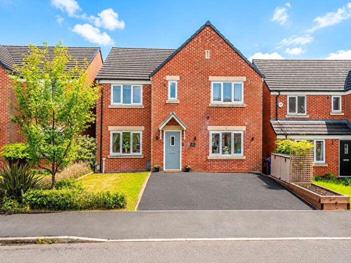 5 Bedroom Detached House For Sale In Halifax Drive, Buckshaw Village, PR7