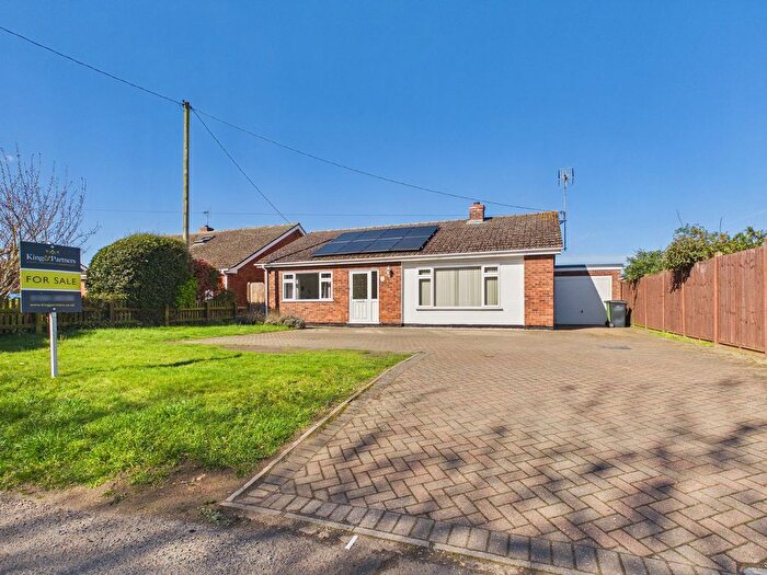 4 Bedroom Detached Bungalow For Sale In Church Road, Wretton, King's Lynn, PE33