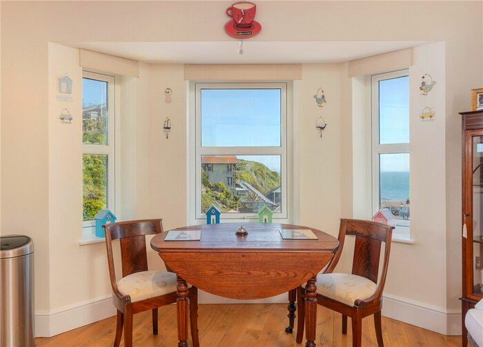 4 Bedroom Apartment For Sale In Metropole, Esplanade, Ventnor, PO38
