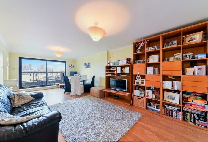1 Bedroom Apartment To Rent In Free Trade Wharf, Wapping, London, E1W