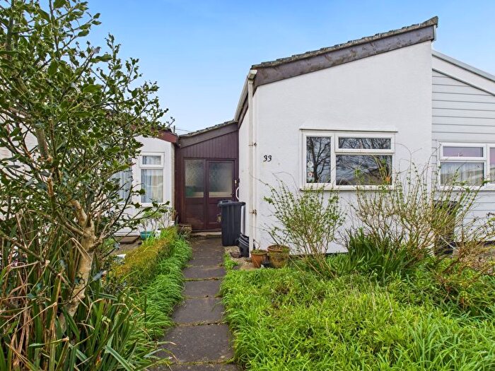 2 Bedroom Bungalow For Sale In Ellen Close, Mount Hawke, Truro, TR4