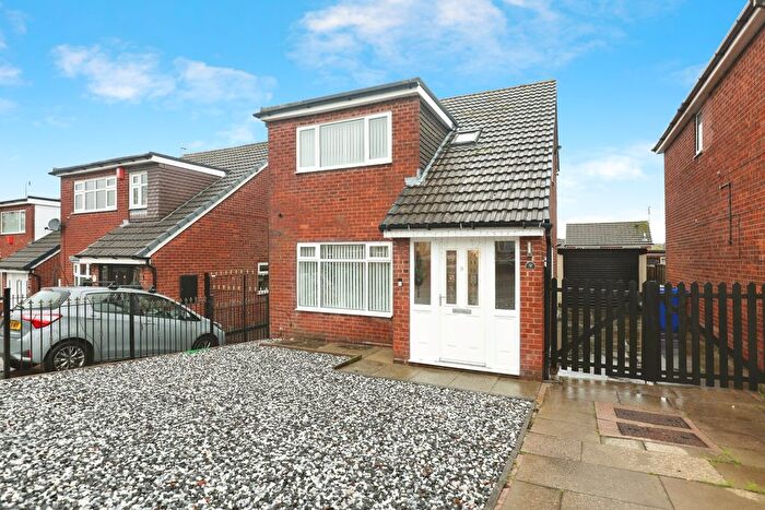 3 Bedroom Detached House For Sale In Ferndown Close, Lightwood, Stoke-On-Trent, ST3