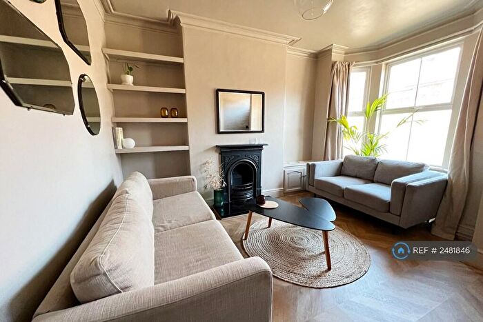 3 Bedroom Terraced House To Rent In Bunbury Street, Nottingham, NG2