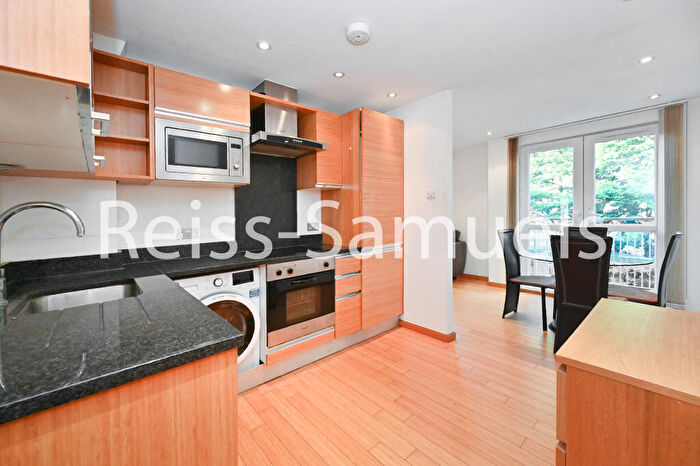 1 Bedroom Apartment To Rent In Helion Court, Westferry Road, Canary Wharf, Isle Of Dogs, London, E14
