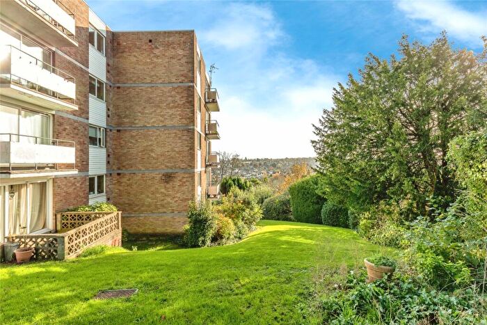 2 Bedroom Flat For Sale In Stratford Court, Westover Gardens, Bristol, BS9