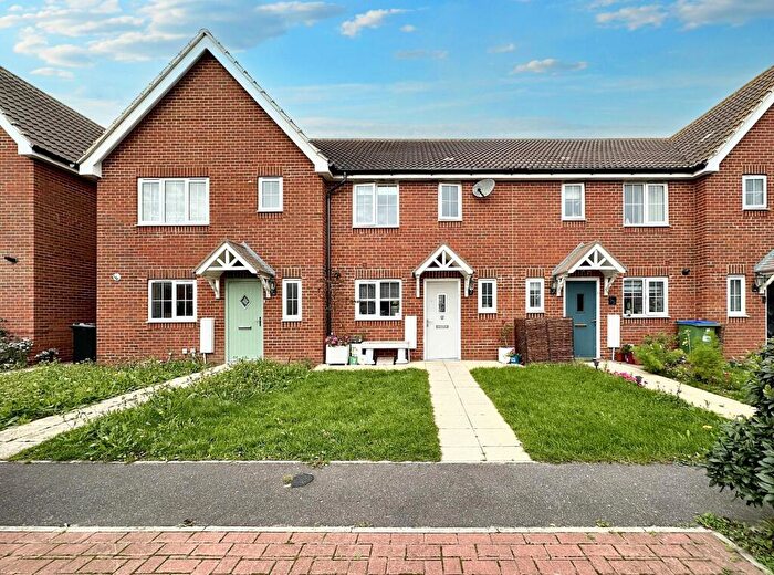 3 Bedroom Terraced House For Sale In Gladys Avenue, Peacehaven, BN10