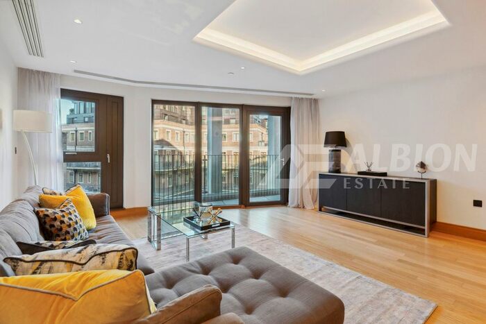 3 Bedroom Flat To Rent In Cleland House, John Islip Street, London, SW1P