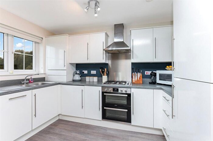 2 Bedroom Flat For Sale In Inverleith Crescent, Eastfield, Glasgow, G32