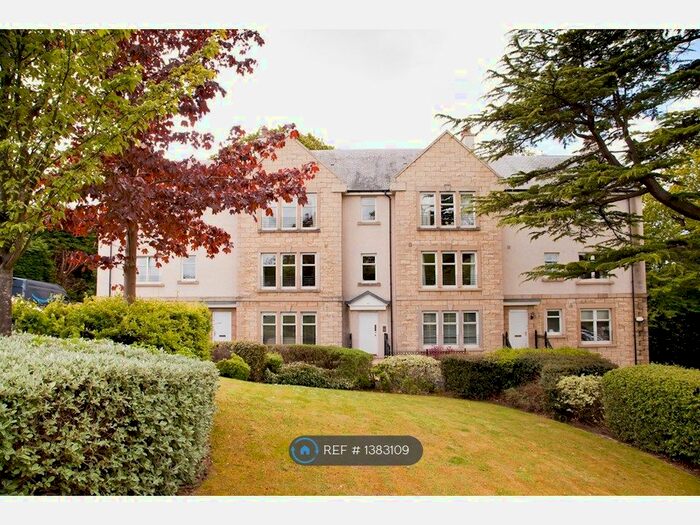 2 Bedroom Flat To Rent In Craiglockhart Loan, Edinburgh, EH14