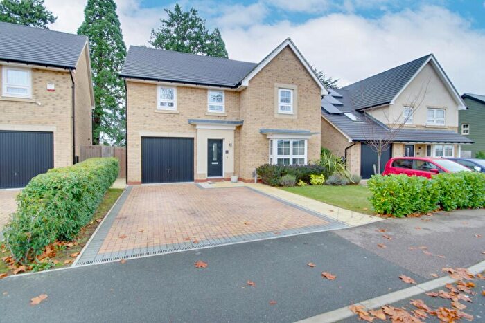 4 Bedroom Detached House For Sale In Wilson Way, St. Ives, Cambridgeshire, PE27