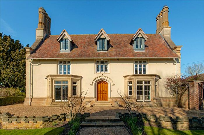 6 Bedroom Detached House For Sale In High Street, Witcham, Ely, Cambridgeshire, CB6