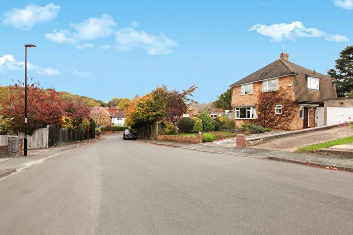 3 Bedroom Detached House For Sale In Trinity Close, South Croydon, CR2