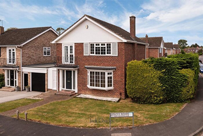 4 Bedroom Detached House For Sale In Stacey Road, Tonbridge, TN10