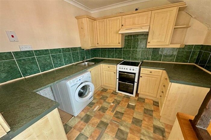 1 Bedroom Flat To Rent In Whites Road, Bitterne, SO19