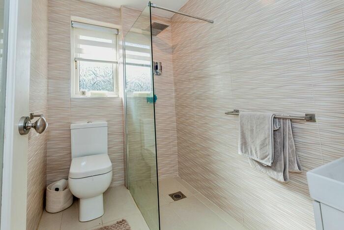 2 Bedroom Semi-Detached House For Sale In Hembury Close, Middleton, Manchester, Greater Manchester, M24