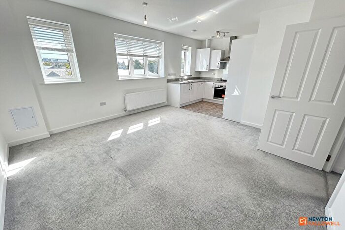 2 Bedroom Apartment For Sale In Underwood Close, Peterborough, PE3