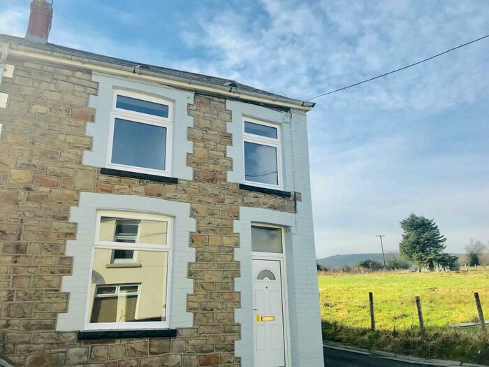 3 Bedroom End Of Terrace House To Rent In King Street, Cwmdare, Aberdare, CF44