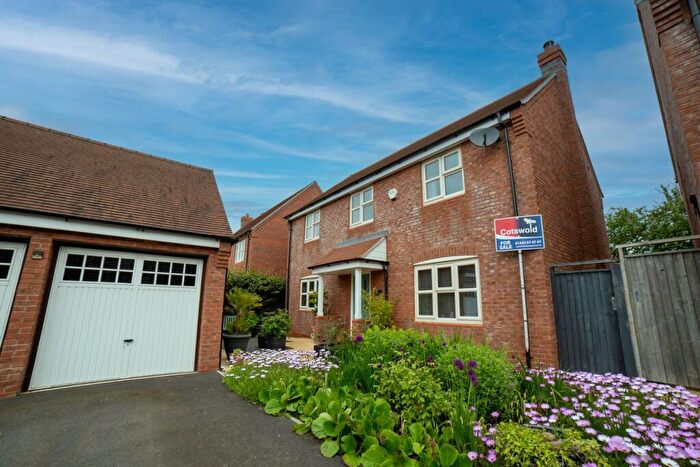 4 Bedroom Detached House For Sale In Balladine Crescent, Stoke Orchard, Cheltenham, GL52