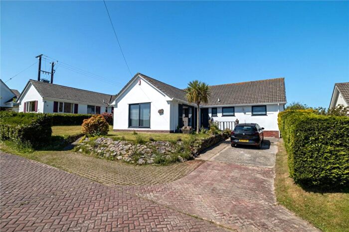 3 Bedroom Bungalow For Sale In Bideford, Devon, EX39