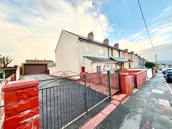 2 Bedroom End Of Terrace House For Sale In Pembrey House, Varteg Road, Varteg, Pontypool, NP4