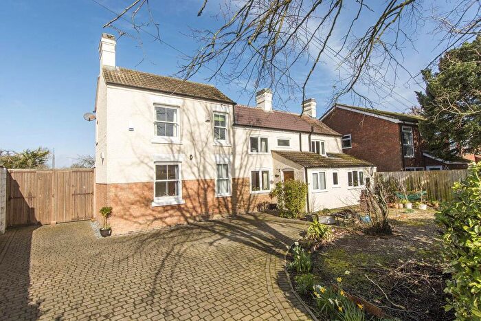 5 Bedroom Detached House For Sale In Main Street, Fleckney, Leicester, LE8