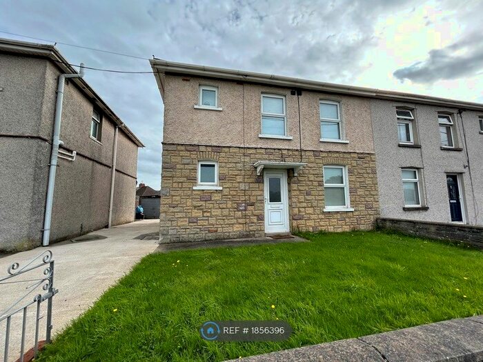 3 Bedroom Semi-Detached House To Rent In Marlas Road, Pyle, Bridgend, CF33