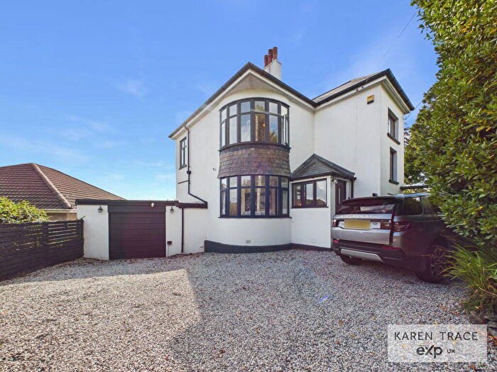 3 Bedroom Detached House For Sale In Sawles Road, St. Austell, PL25