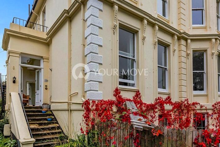 1 Bedroom Flat To Rent In Queens Road, Tunbridge Wells, Kent, TN4