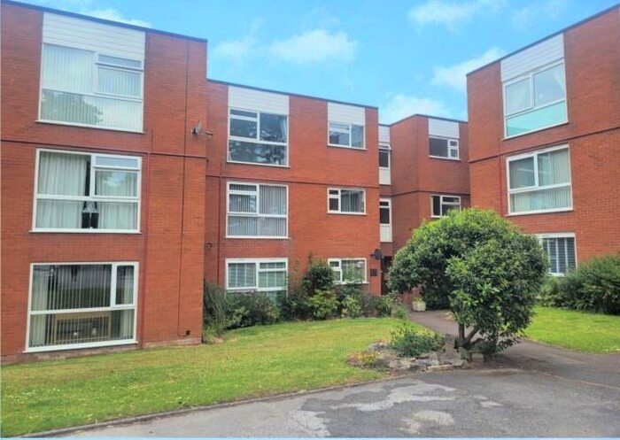 2 Bedroom Flat To Rent In Parkwood Court, Walsall Road, Four Oaks, Sutton Coldfield, B74