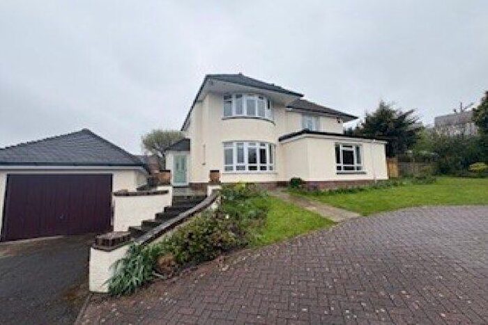 4 Bedroom Property To Rent In Exeter Road, Newton Abbot, TQ12