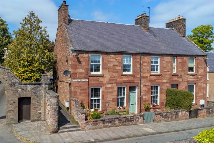 2 Bedroom Flat For Sale In Paton's Buildings, St. Boswells, Melrose, TD6