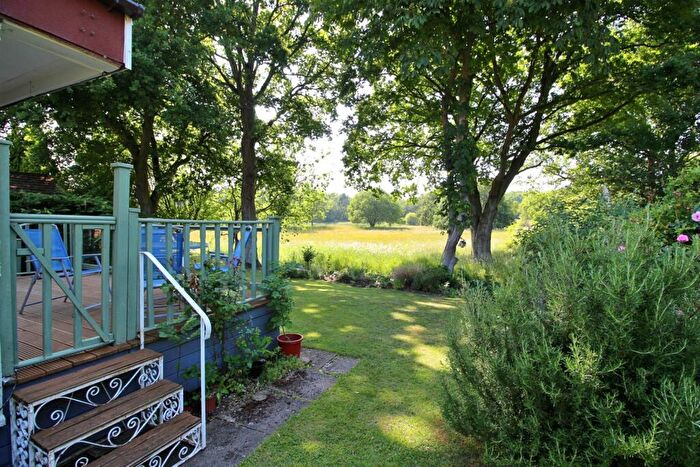 3 Bedroom Park Home For Sale In Holton Hall Park, Upper Holton, Halesworth, IP19