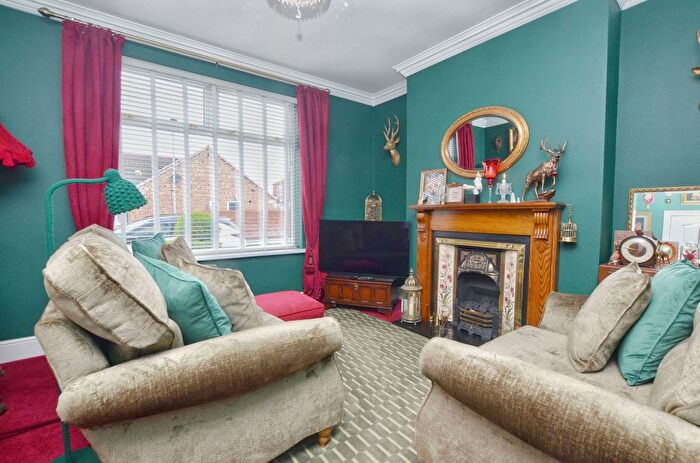 3 Bedroom End Of Terrace House For Sale In Chapel Street, Thurnscoe, Rotherham, S63