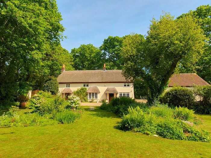 4 Bedroom Detached House For Sale In Organford Road, Holton Heath, Poole, BH16