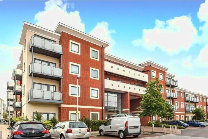 1 Bedroom Flat To Rent In Heron House, Rushley Way, Reading, Berkshire, RG2