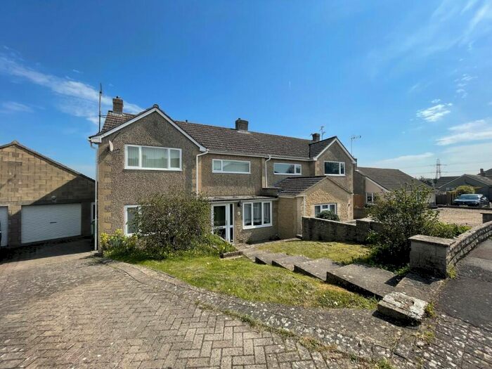 3 Bedroom Semi-Detached House To Rent In North Hill Road, Cirencester, Gloucestershire, GL7