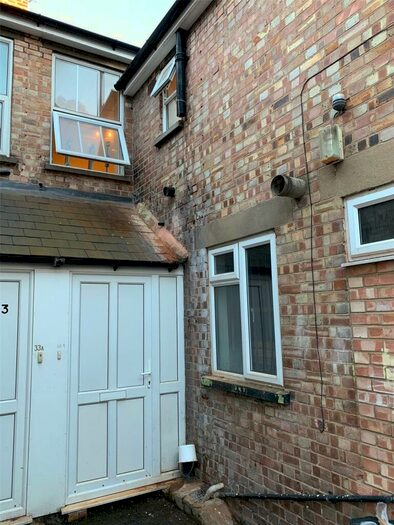 1 Bedroom Flat To Rent In Broomfield Road, Chelmsford, Essex, CM1