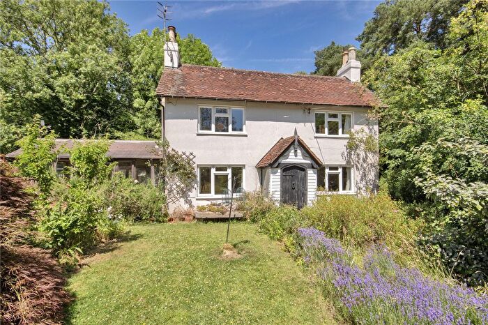 3 Bedroom Detached House For Sale In Hildenborough Road, Shipbourne, Tonbridge, Kent, TN11