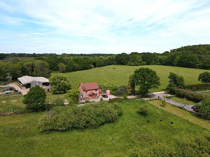 3 Bedroom Farm House For Sale In Frogmill Farm, Wangfield Lane, Curdridge, SO32