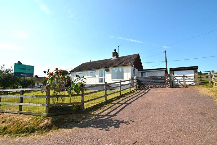 4 Bedroom Bungalow To Rent In Washfield, Devon, EX16