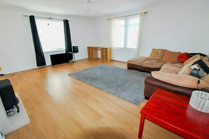 2 Bedroom Flat To Rent In Milburn Road, Ashington NE63